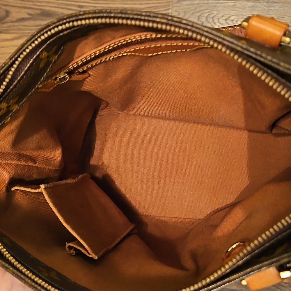 *Authentic* Louis Vuitton Cabas Piano Bag - Picture 8 of 12
